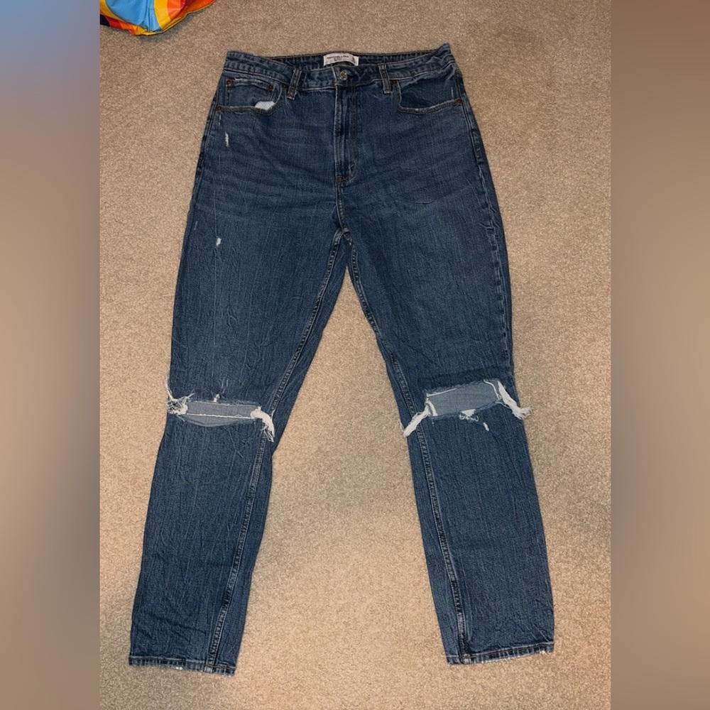 Abercrombie distressed “the skinny” high rise jeans